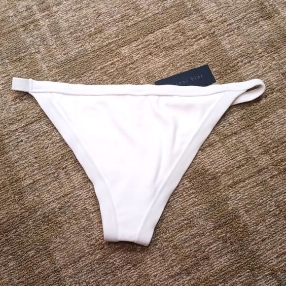 Gianni Bini women's white Terry cloth two piece swimsuit  size XL - Picture 6 of 11